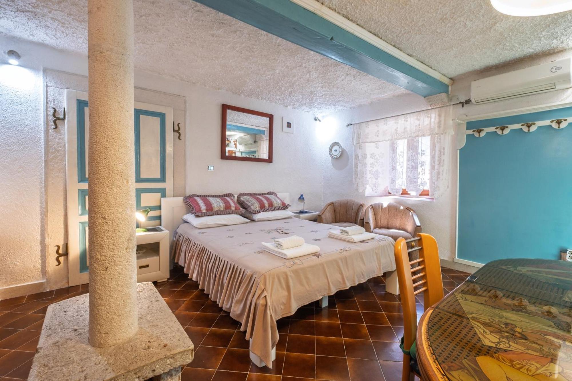 Bluemarine Rooms & Apartments Perast Eksteriør bilde