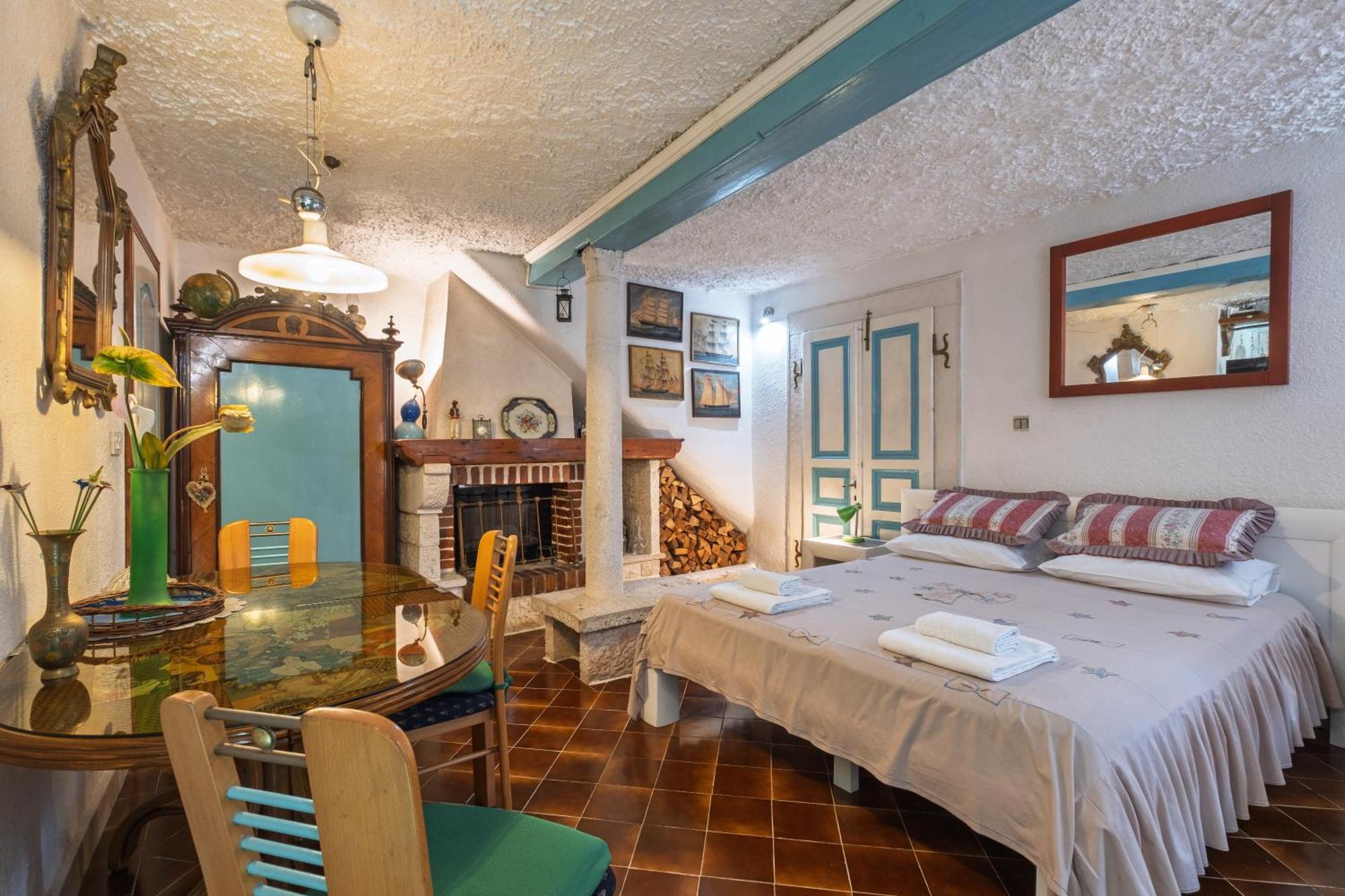 Bluemarine Rooms & Apartments Perast Eksteriør bilde