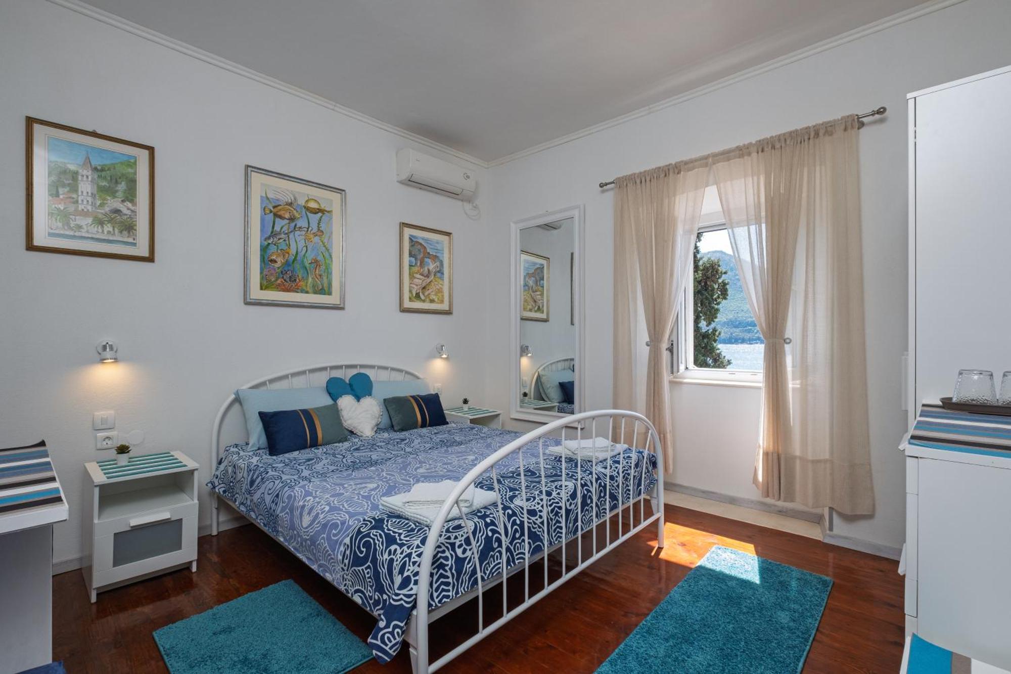 Bluemarine Rooms & Apartments Perast Eksteriør bilde