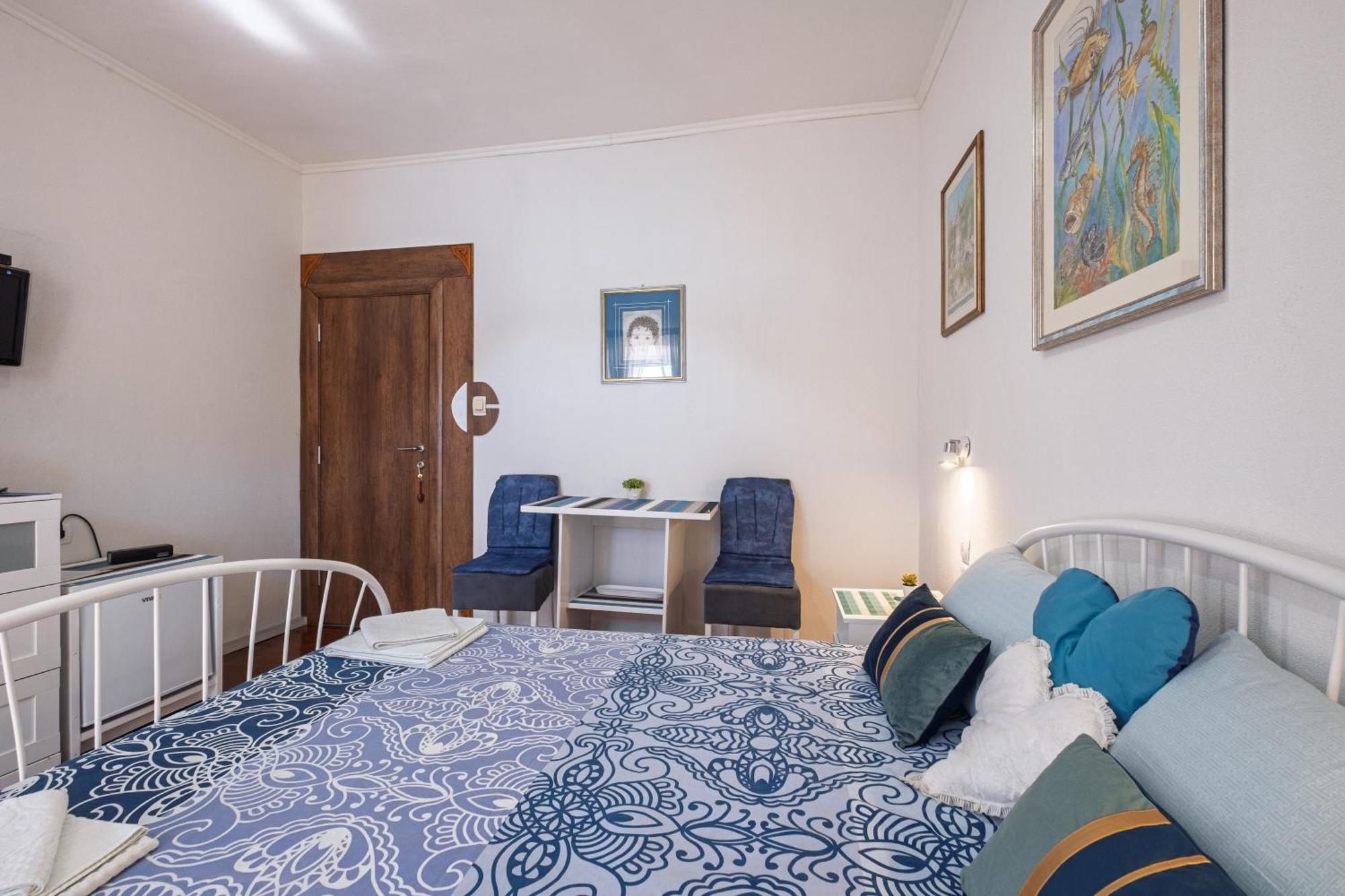 Bluemarine Rooms & Apartments Perast Eksteriør bilde